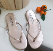 Женские шлёпанцы SL111